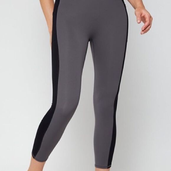 Four Laps Plyo Pants Woman’s Size L - Picture 3 of 10